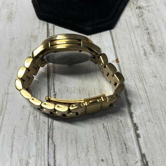 Michael Kors Mid-Size Runway MK5055 Wrist Watch Chronograph Gold NEEDS BATTERY - Picture 4 of 10